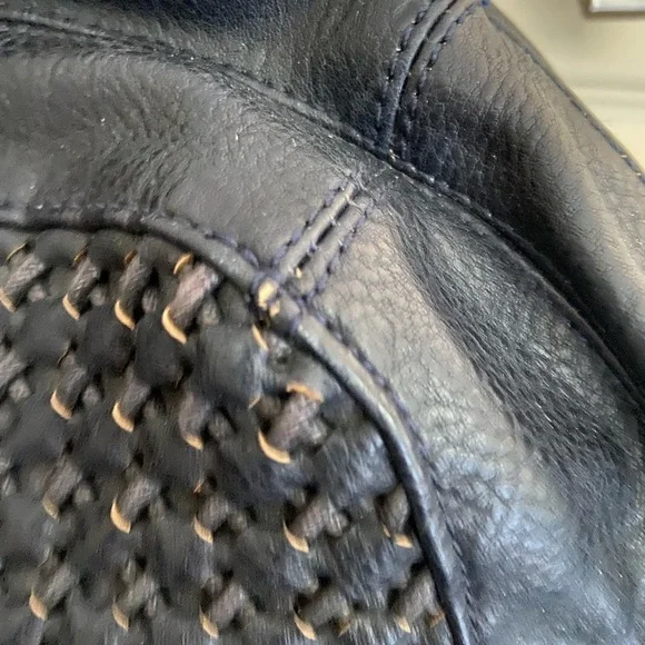 BLUE BACKPACK - Picture 6 of 7